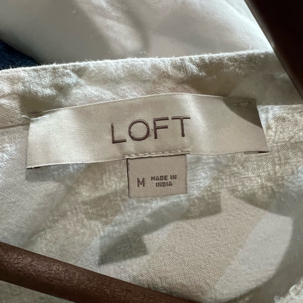 Effortless Coastal Linen Top – Cream Cabana Stripes, M LOFT - Picture 4 of 5